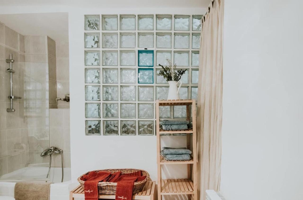 1880 Haros Old Town House Apartment Екстериор снимка